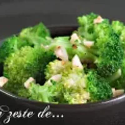 Broccoli stir-fried with garlic