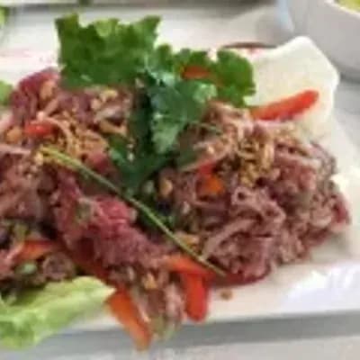 Lemon raw beef salad